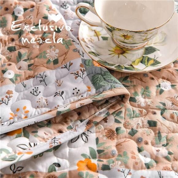 Boho Patchwork Pattern Quilted Throw Blanket for Bed/Couch/Sofa, Soft - Picture 4 of 7